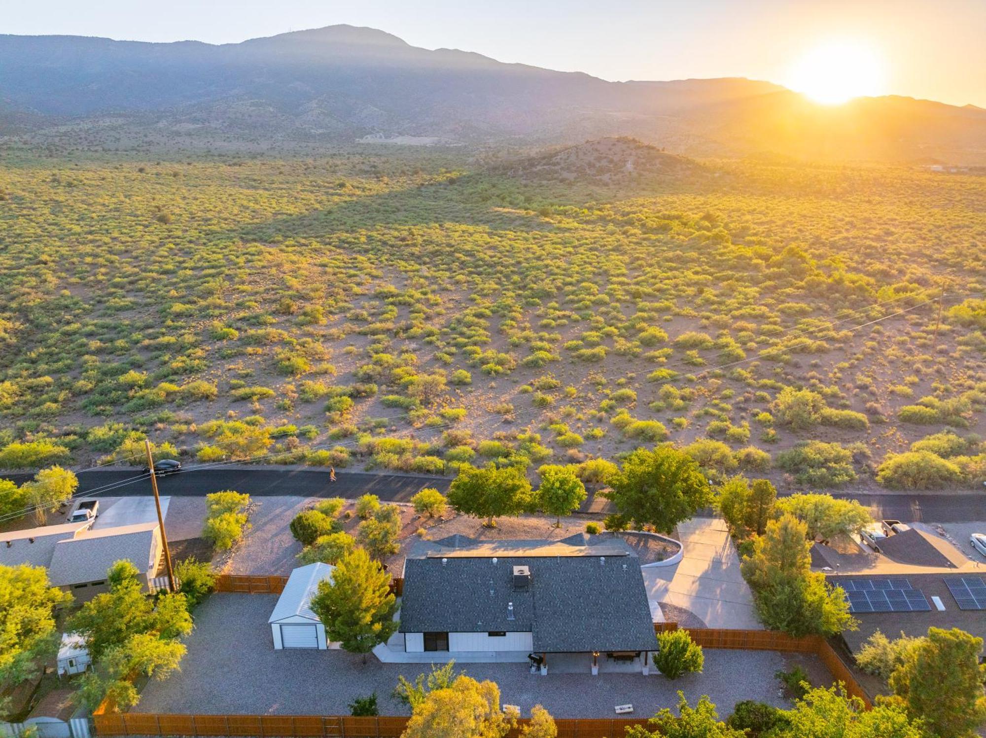 Mountainview Zen Retreat With Hot Tub, Game Room, Close To Old Town Cottonwood Exterior photo